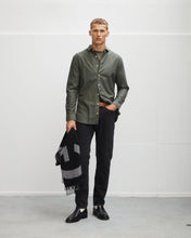 Load image into Gallery viewer, STORM SHIRT DARK GREEN