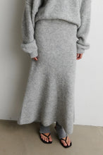 Load image into Gallery viewer, POLLENZA KNIT SKIRT