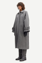 Load image into Gallery viewer, ALMA COAT HOUNDSTOOTH
