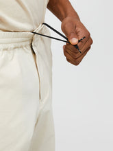 Load image into Gallery viewer, STRETCH DRAWSTRING SHORTS