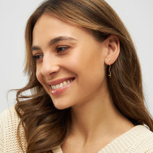 Load image into Gallery viewer, TOPPING SHORT SWIRL 1 PCS. GOLD