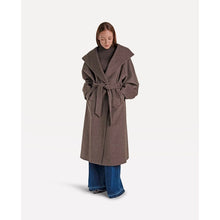 Load image into Gallery viewer, AMELINE COAT