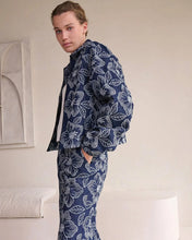 Load image into Gallery viewer, SARE DENIM JACKET