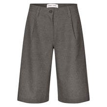 Load image into Gallery viewer, SAHARPER PLEAT SHORTS
