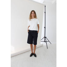 Load image into Gallery viewer, STEVEN PLEAT SHORTS
