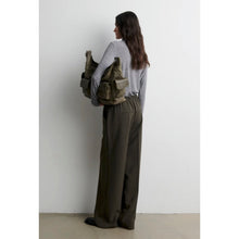 Load image into Gallery viewer, FIQUE CLASSIC TROUSERS