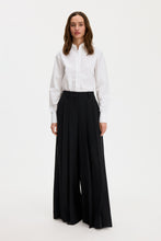 Load image into Gallery viewer, FULLY PLEATED TROUSERS
