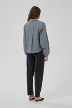 Load image into Gallery viewer, ILSE BALLOON SLEEVE SHIRT
