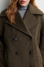 Load image into Gallery viewer, AGOLA JACKET
