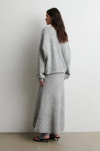 Load image into Gallery viewer, POLLENZA KNIT SKIRT
