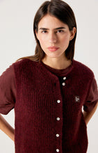 Load image into Gallery viewer, EAST GILET

