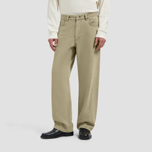 Load image into Gallery viewer, RELAXED DENIM PANT
