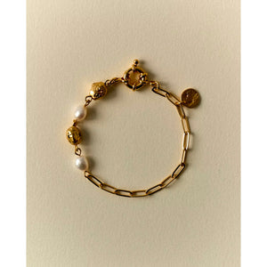 KORAA PEARL BRACELET