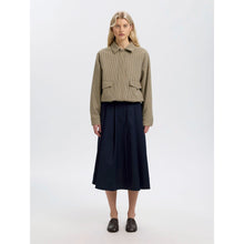Load image into Gallery viewer, ELARA RELAXED BOMBER JACKET
