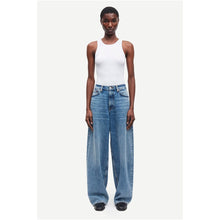 Load image into Gallery viewer, SAHARPER JEANS
