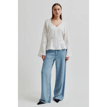 Load image into Gallery viewer, IRVINE DENIM JEANS
