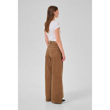 Load image into Gallery viewer, MWKARO MID X-WIDE JEANS
