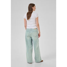 Load image into Gallery viewer, JESSIEMW JEANS

