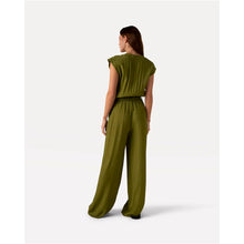 Load image into Gallery viewer, JESS JUMPSUIT
