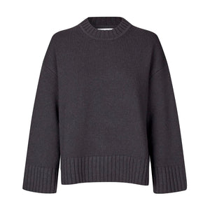SAKEIKU SWEATER