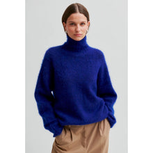 Load image into Gallery viewer, INA KNIT T-NECK
