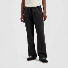 Load image into Gallery viewer, WASHED SIGNATURE STRAIGHT LEG SWEAT
