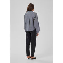 Load image into Gallery viewer, ILSE BALLOON SLEEVE SHIRT
