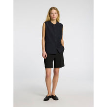 Load image into Gallery viewer, ABBI BERMUDA SHORTS
