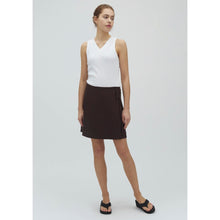 Load image into Gallery viewer, ROSAVINE SHAWNA SKIRT
