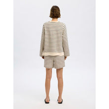 Load image into Gallery viewer, ELISE LS O-NECK WIDE STRIPED SWEAT
