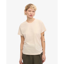 Load image into Gallery viewer, WOMEN LIGHT ORGANIC TEE
