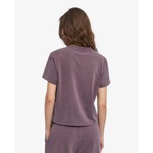 Load image into Gallery viewer, ORGANIC BOXY CROP TEE

