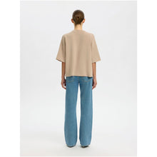 Load image into Gallery viewer, OVERSIZED TENNY TEE
