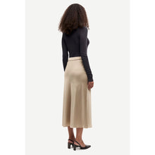 Load image into Gallery viewer, SASONNET LS T-NECK

