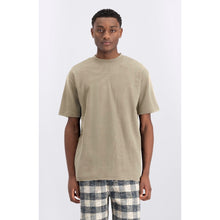 Load image into Gallery viewer, UNION STRUCTURED TEE
