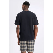 Load image into Gallery viewer, UNION STRUCTURED TEE

