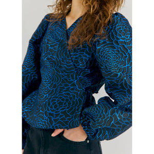 DEBRA TOP