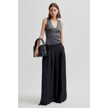 Load image into Gallery viewer, GLARA TROUSERS
