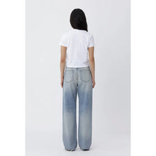 Load image into Gallery viewer, VERA T-SHIRT
