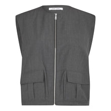Load image into Gallery viewer, SAKELLY VEST
