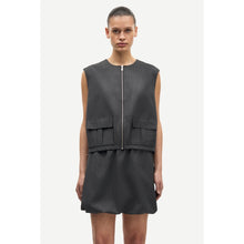 Load image into Gallery viewer, SAKELLY VEST
